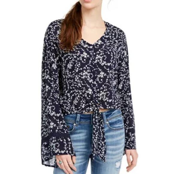 Freshman Blue/White Floral Print Crochet Trim Tie-Waist Blouse Size XS - Picture 1 of 6